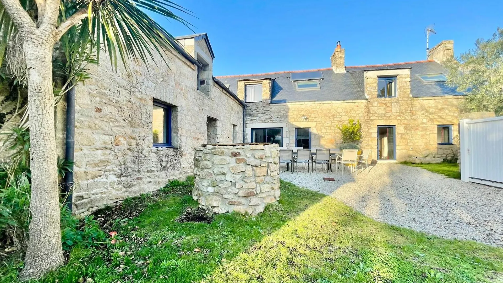 Riantec- Ti Gwenvael - Grande Maison Avec Baby Foot Et Terrain Clos Riantec