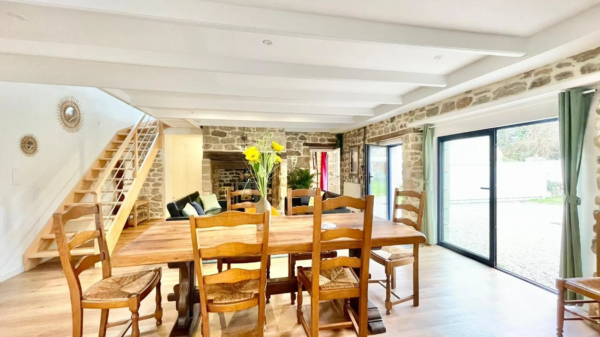 Riantec- Ti Gwenvael - Grande Maison Avec Baby Foot Et Terrain Clos 0*, Riantec Frankreich